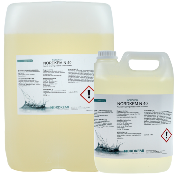 Nordkem N 40. Neutralt rengøringsmiddel til sarte overflader som trægulve, polish behandlede og lakerede overflader og gulve, klinker og fliser, linoleum, paneler, inventar, borde, stole, skabslåger, døre, vinduesglas og rammer m.v. Produktet er meget drøjt i brug.